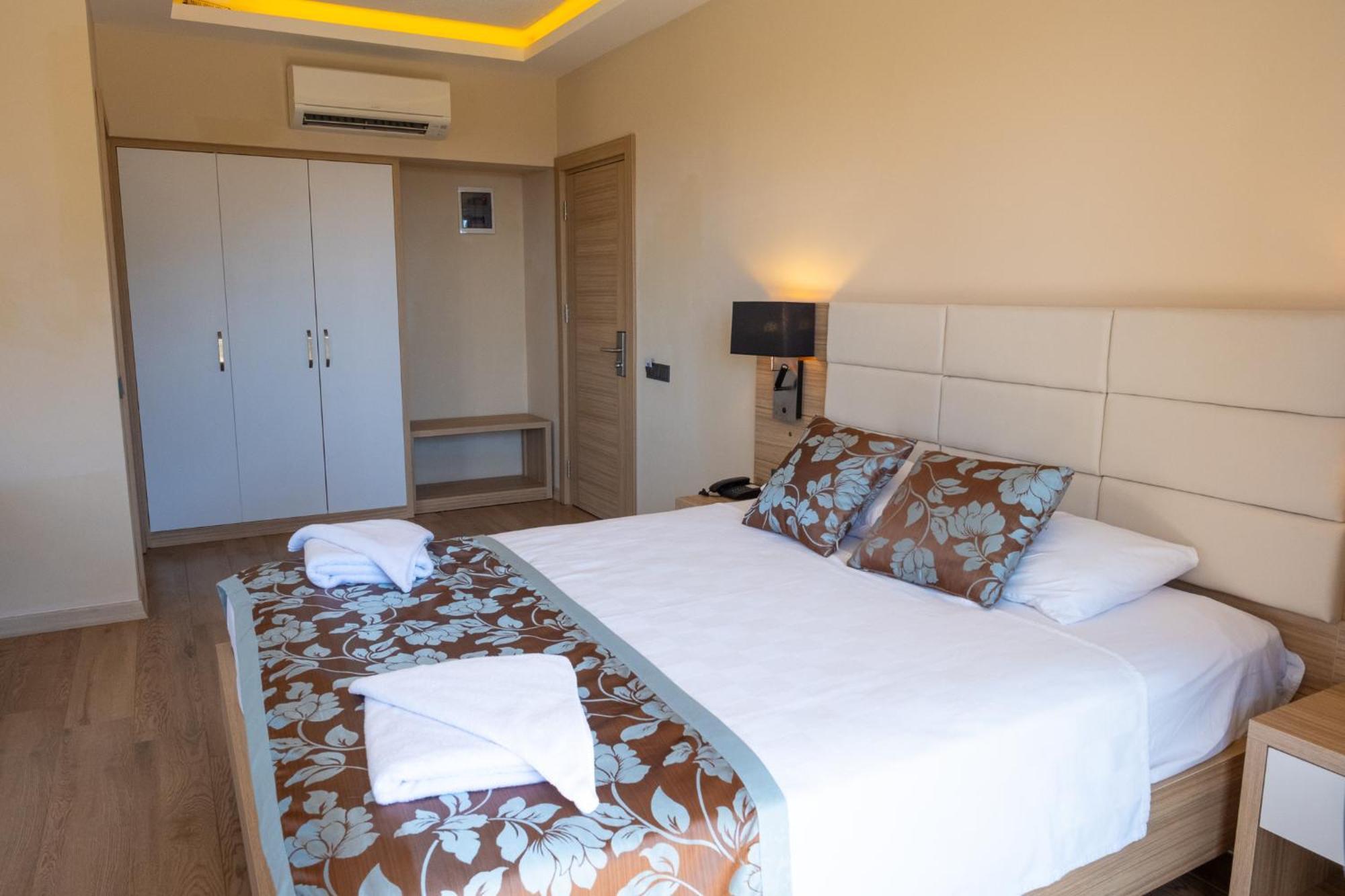 Perdikia Hill Hotel And Villas Ολουντενίζ Εξωτερικό φωτογραφία